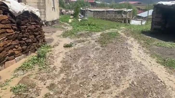 Ağrı’da iki köyde sel