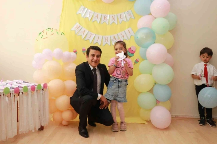 Ahlat’ta 10 bin 910 öğrenci yaz tatiline girdi