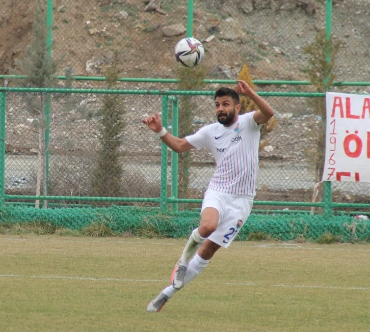 Ahmet Can Arık, yeniden Elazığ Karakoçan FK’da
