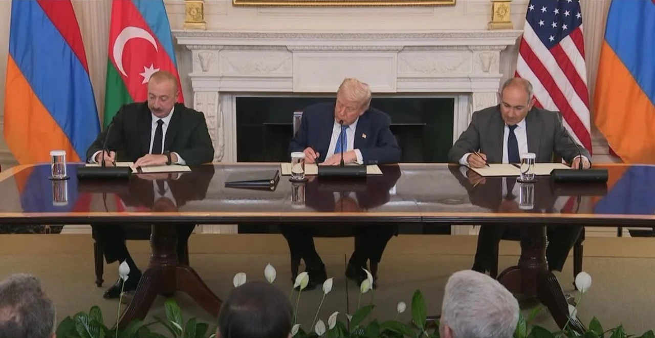 Azerbaycan ve Ermenistan Arasında Tarihi Barış Anlaşması