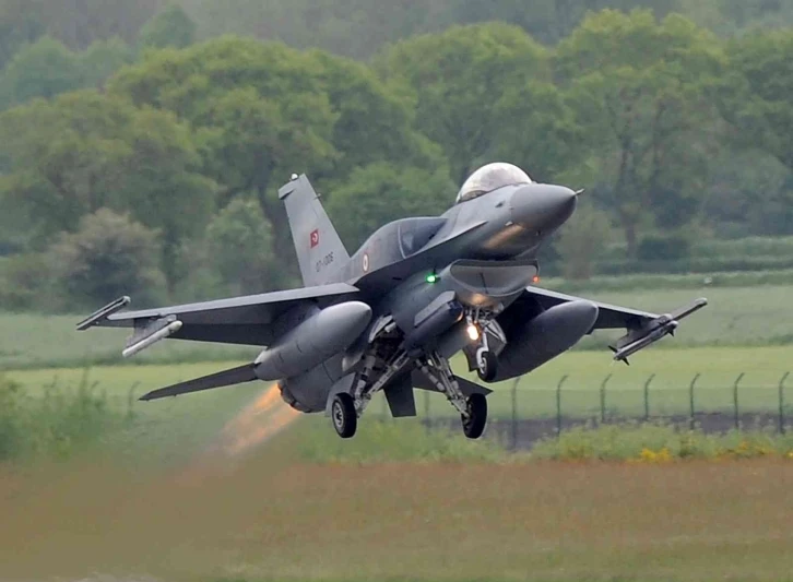 Biden yönetimi, Türkiye’ye potansiyel F-16 satışına destekliyor
