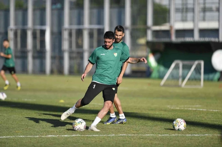 Bursaspor’da ikinci etap çalışmaları başladı