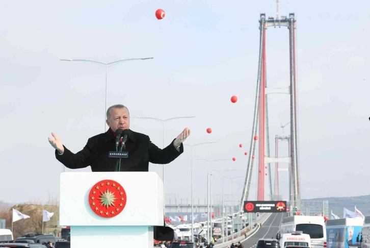 Çanakkale Boğazı gerdanlığına kavuştu
