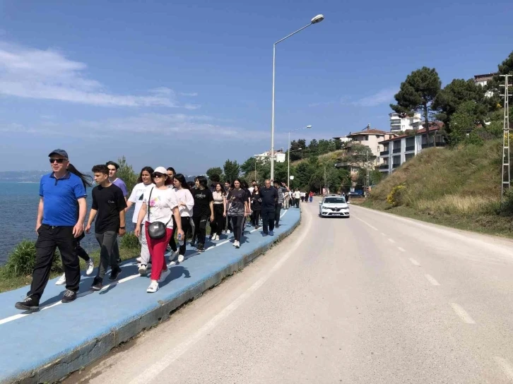 ’Dijital bağımlılığa’ dikkat yürüyüşü
