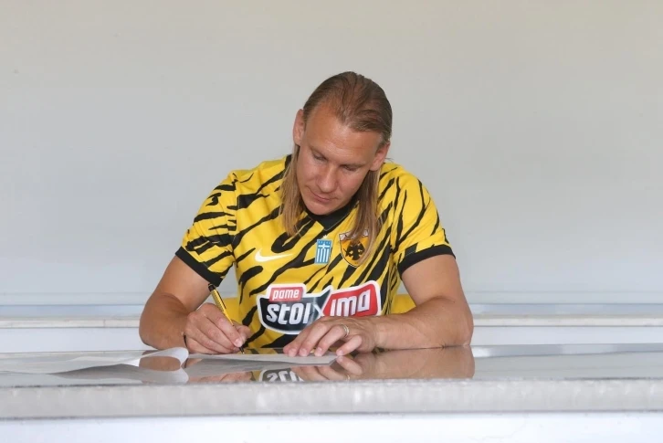 Domagoj Vida’nın yeni adresi AEK
