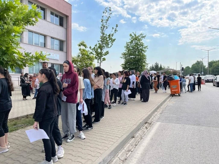 Eskişehir’de öğrencilerin YKS heyecanı
