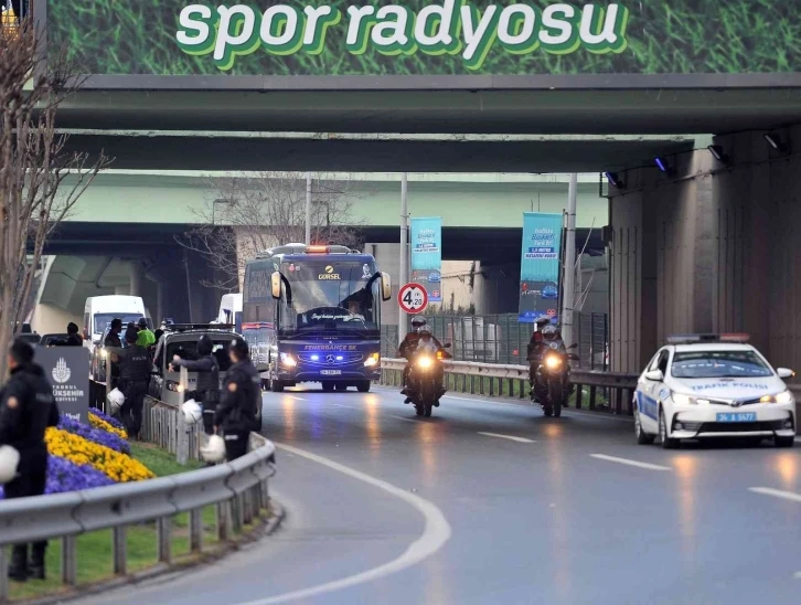 Fenerbahçe stada geldi
