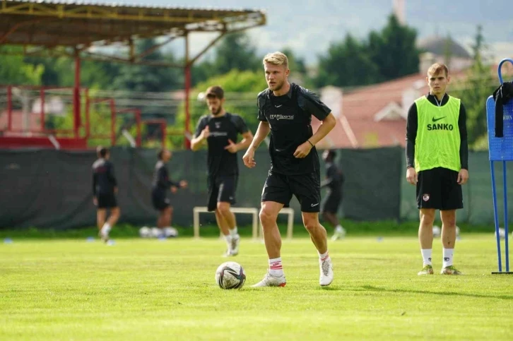 Gaziantep FK, Bolu kampında sezona hazırlanıyor
