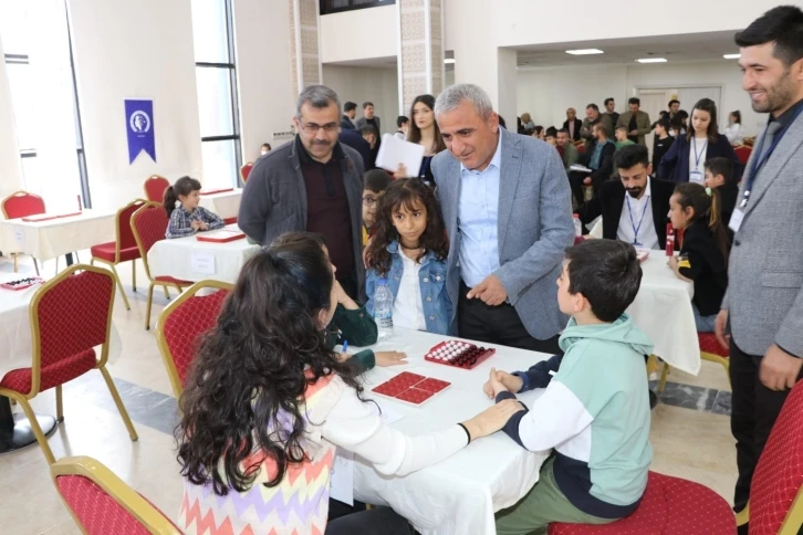 Hakkari’de akıl ve zeka oyunları turnuvası
