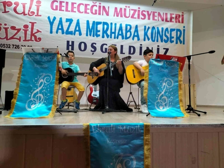 Köyceğiz’in minik müzisyenleri konser verdi
