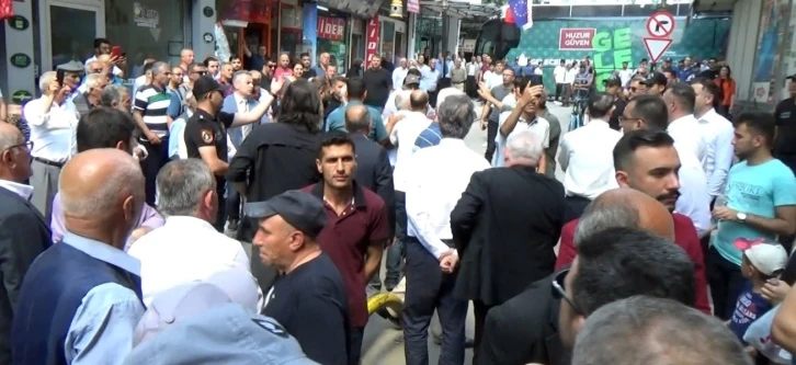 Malatya’da Ahmet Davutoğlu’na şok üstüne şok
