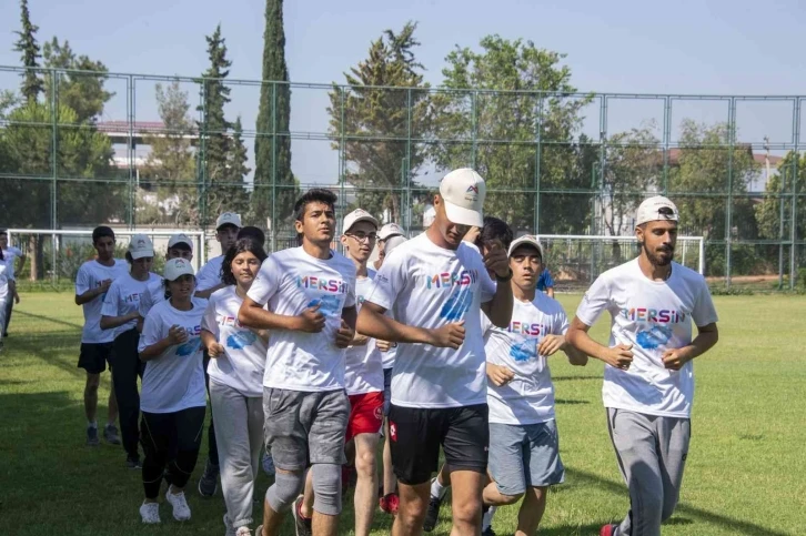 Mersin Büyükşehir Belediyesinden gençlere ücretsiz kurs hizmeti
