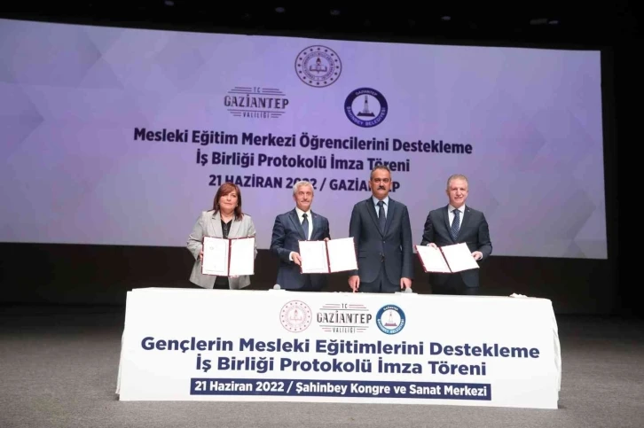 Mesleki eğitim öğrencilerine 250 milyon TL’lik dev destek
