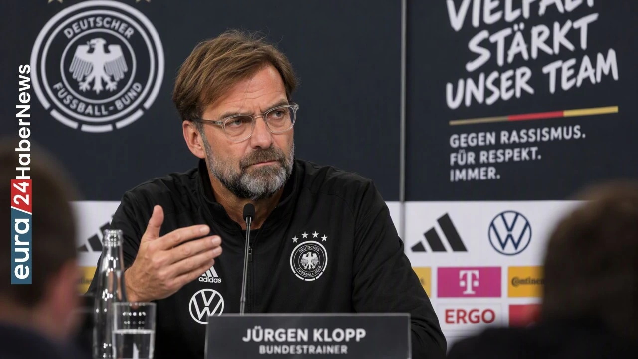 Klopp&rsquo;tan Irk&ccedil;ı Yorumlara Sert Tepki: &ldquo;Bu T&uuml;r Nefrete Zaman Ayırmıyorum&rdquo;