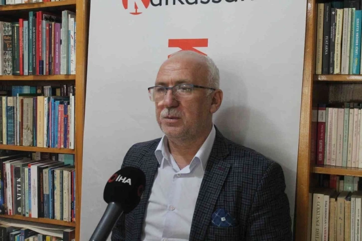 Prof. Dr. Oktay: “ Boğazların kapatılması mümkün değil”