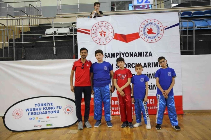 Reyhanlılı öğrenciler wushu şampiyonasından derecelerle döndü
