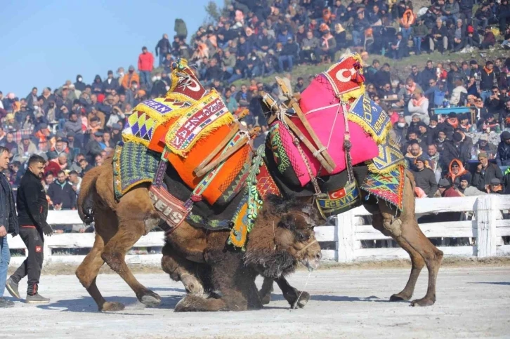 Selçuk’ta "40 Yılın Güreşi"
