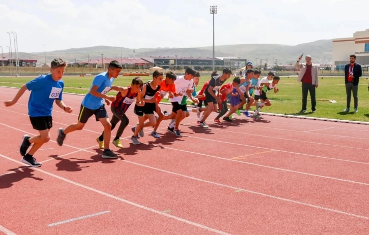 Sivas’ta atletizm TAF yarışmaları yapıldı
