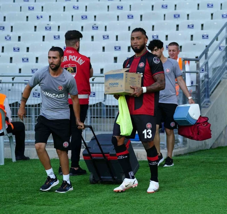 Spor Toto Süper Lig: Karagümrük: 0 - Alanyaspor: 1 (Maç devam ediyor)
