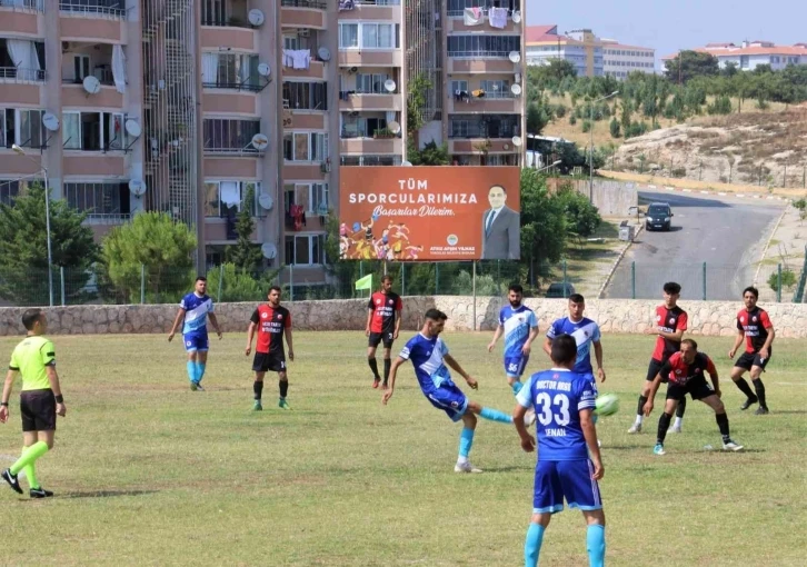 Toroslar’da futbol şöleni
