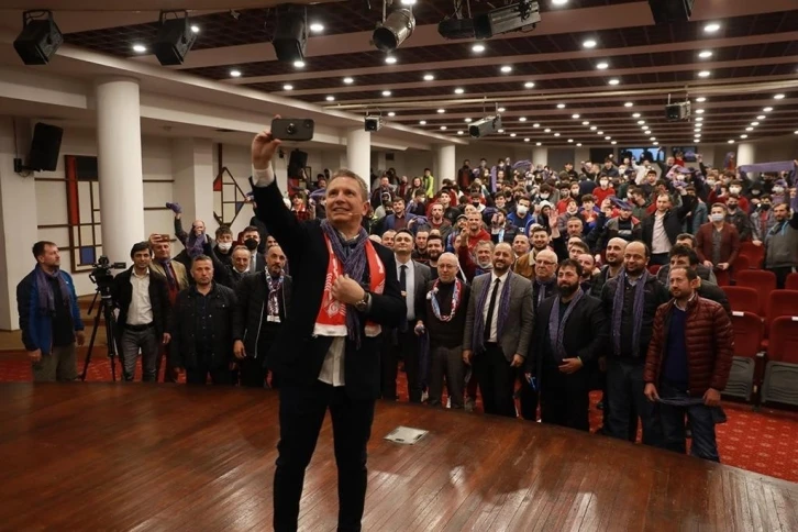Trabzon’da Erdoğan Arıkan’la "Trabzonspor ve Spor" konuşuldu
