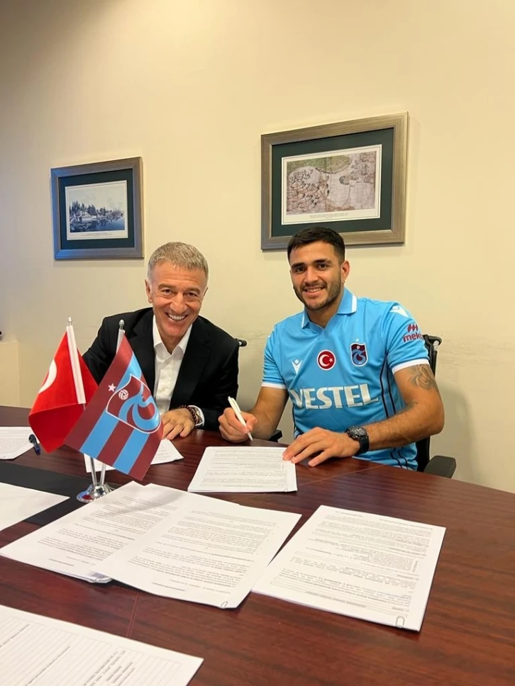 Trabzonspor, Maxi Gomez’i kadrosuna kattı
