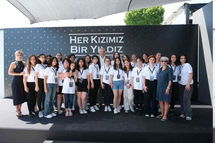 ‘Yıldız Kızlar’ İstanbul’da buluştu
