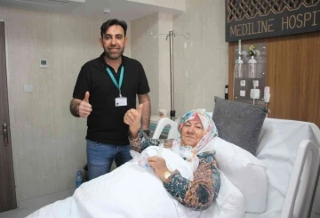 71 yaşında 136 kiloya ulaşan Nezaket teyze, sağlığına Elazığ’da kavuştu
