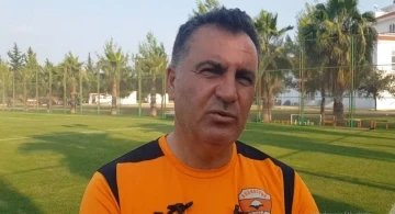 Adanaspor Teknik Direktörü Kaplan: &quot;Transfer listemizi başkana verdik&quot;
