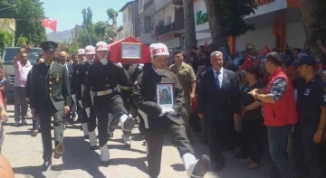 Adıyamanlı Şehit Fuat Özer, son yolculuğuna uğurlandı
