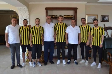 Aliağaspor FK, transferde hız kesmiyor
