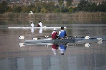 Ankara’ya deniz geliyor, kürekler Gölbaşı’nda çekiliyor
