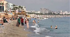 Antalya turizmde Akdeniz´e kıyısı olan rakiplerini geride bıraktı