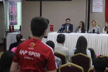 Avrupa ve Dünya Şampiyonu sporcular Şanlıurfalı gençlerle buluştu
