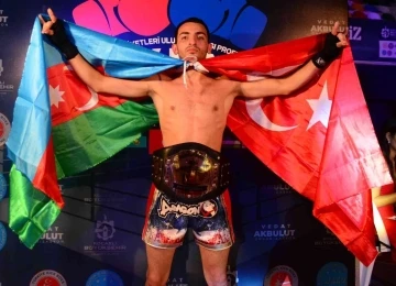 Azeri kick boksçu: &quot;Ermeni bir rakibim olsaydı adamı yerdim&quot;
