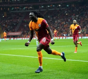 Bafetimbi Gomis 5. golünü kaydetti
