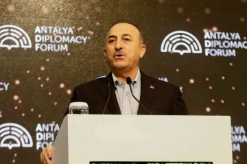 Bakan Çavuşoğlu: &quot;(Ukrayna’da camideki vatandaşlar) Uluslararası kuruluşların telsiz, uydu telefonlarıyla teması sağlıyoruz&quot;
