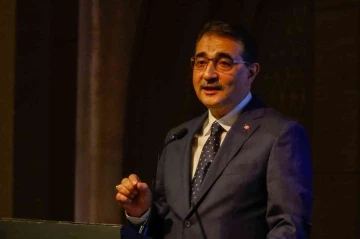 Bakan Dönmez: &quot;Doğu Akdeniz gazının da Türkiye üzerinden pazarlara ulaşmasıyla ilgili yeni adımlar atılabilir”
