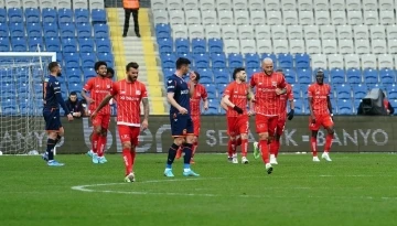 Başakşehir,  Antalyaspor’a 6 buçuk yıl sonra kaybetti
