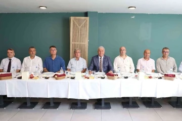 Başkan Atay, Aydın futbolunun temsilcileri ile buluştu
