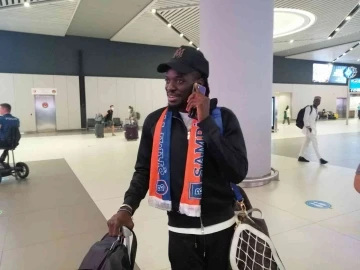 Bertrand Traore, İstanbul’a geldi
