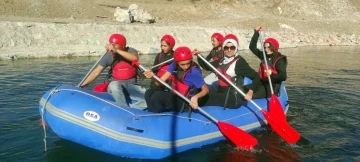 Bozok yaylasında rafting heyecanı
