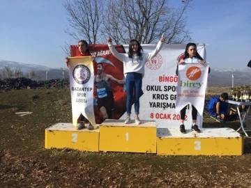 Çaldıranlı Sporcu Tuğba Çelik Türkiye finaline adını yazdırdı