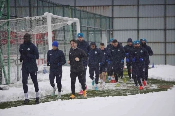 Çaykur Rizespor, Alanyaspor maçı hazırlıklarına ara vermeden başladı
