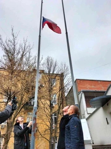 Çekya, Kiev Büyükelçiliğini yeniden açtı
