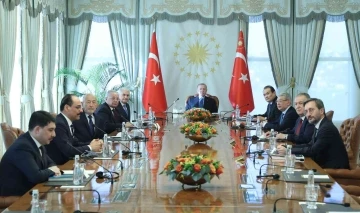 Cumhurbaşkanı Erdoğan, Türk Devletleri Teşkilatı Aksakallar Konseyi heyetini kabul etti
