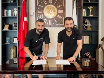 Erhan Çelenk, Bucaspor’da
