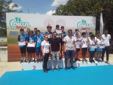 Eskişehirli öğrencilerden ortaokullar arası Atletizm Türkiye Şampiyonası’nda derece
