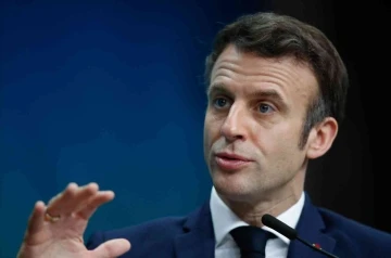 Fransa Cumhurbaşkanı Macron: &quot;Rusya’ya askeri ve ekonomik yaptırım uygulanacak&quot;
