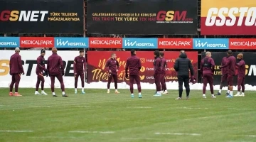 Galatasaray, Barcelona maçı hazırlıklarını tamamladı

